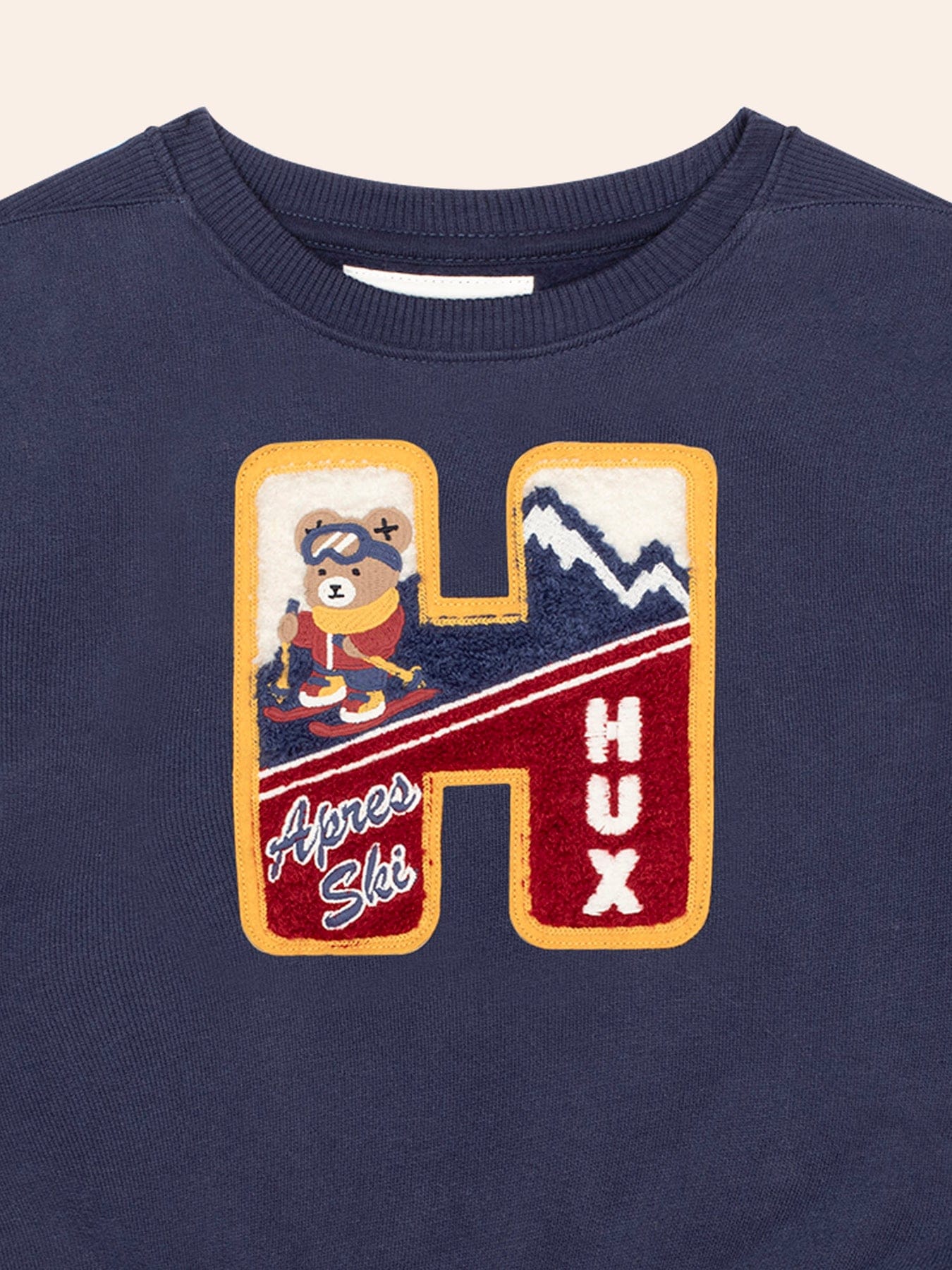 Apres Ski Emblem Sweat - Image 3