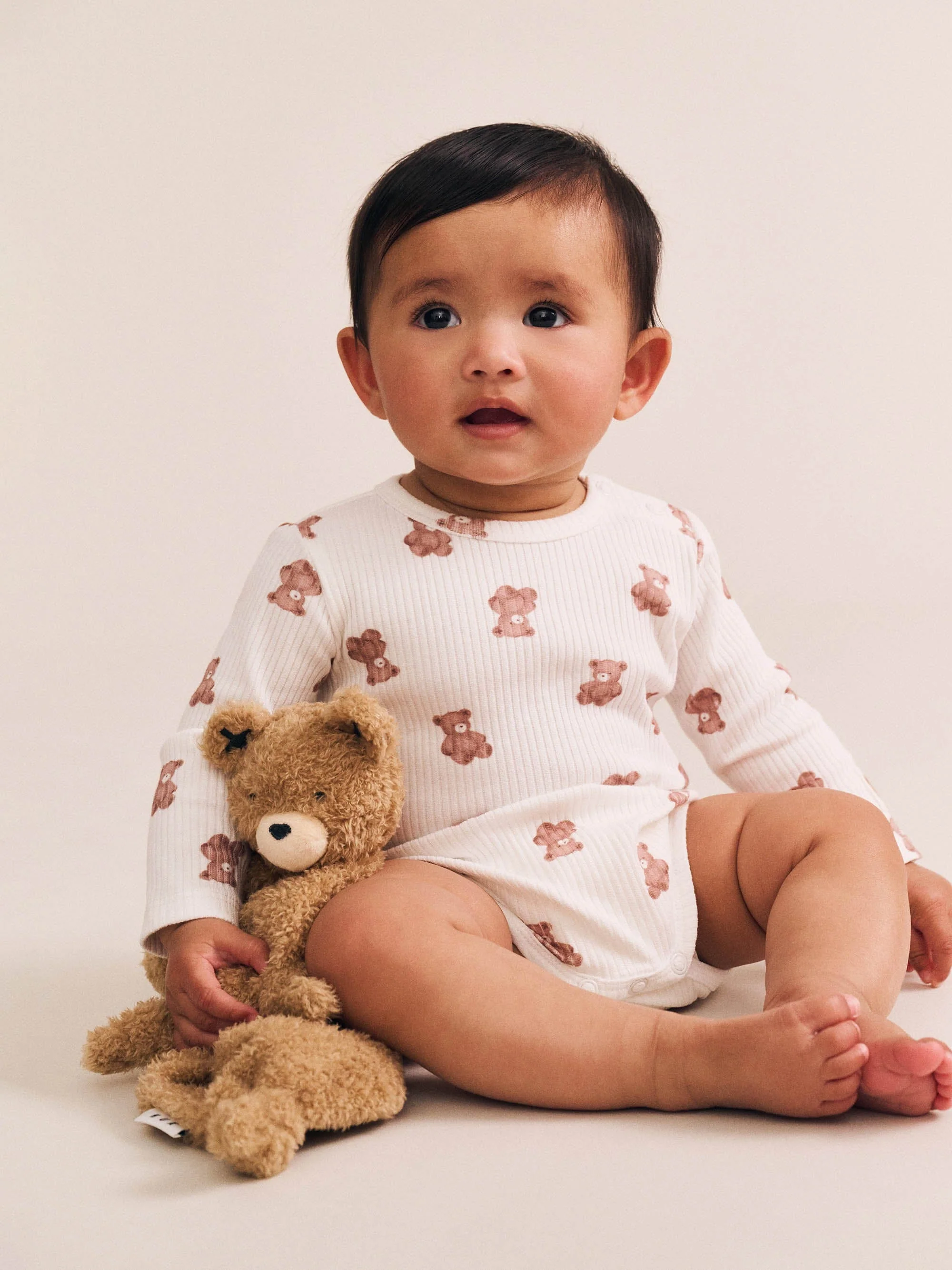 Beary Snuggly 3Pc Newborn Gift Set - Image 2